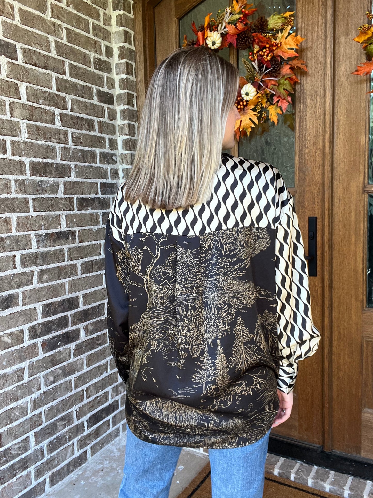 Black mixed print top