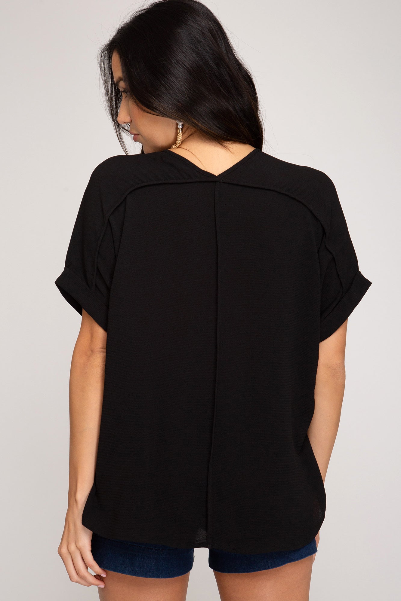 LAST ONE-Drop shoulder v-neck- black