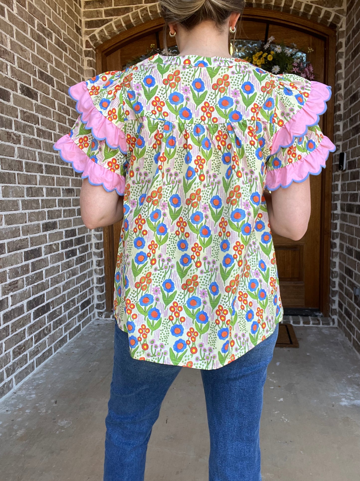 Quirky top
