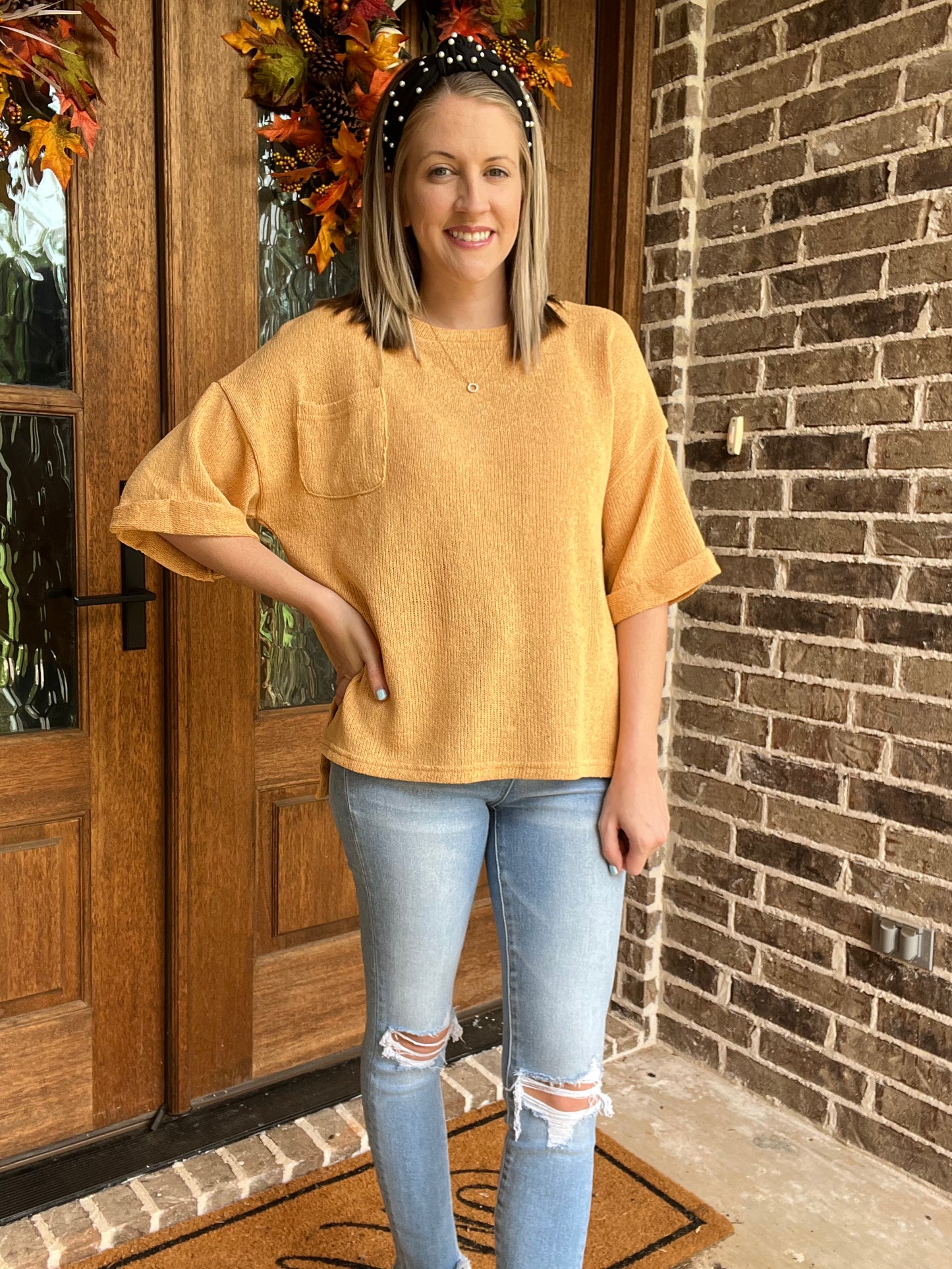 Short sleeve knit top- Mustard