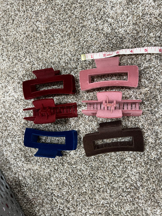 Large velvet claw clips
