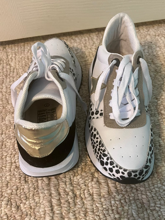LAST ONE- Ace sneakers