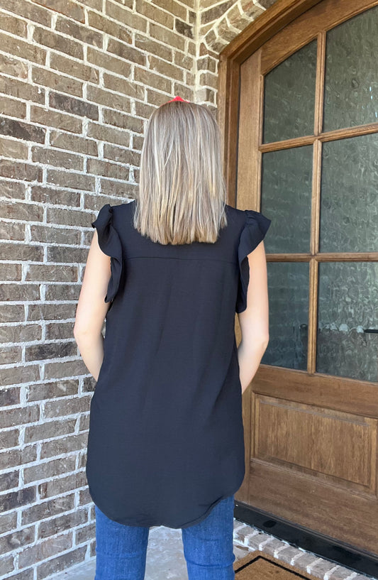 LAST ONE- Ruffled sleeve high low top- black