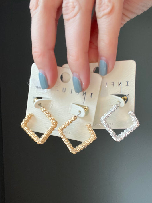 Shine bright square earrings
