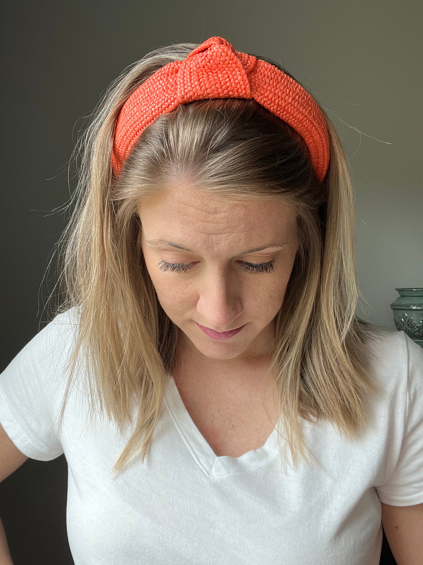 Coral knotted headband