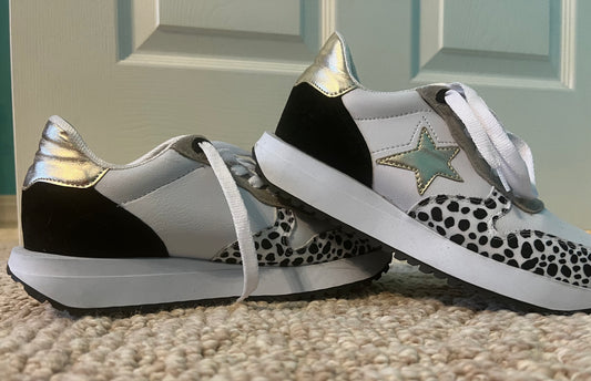 LAST ONE- Ace sneakers
