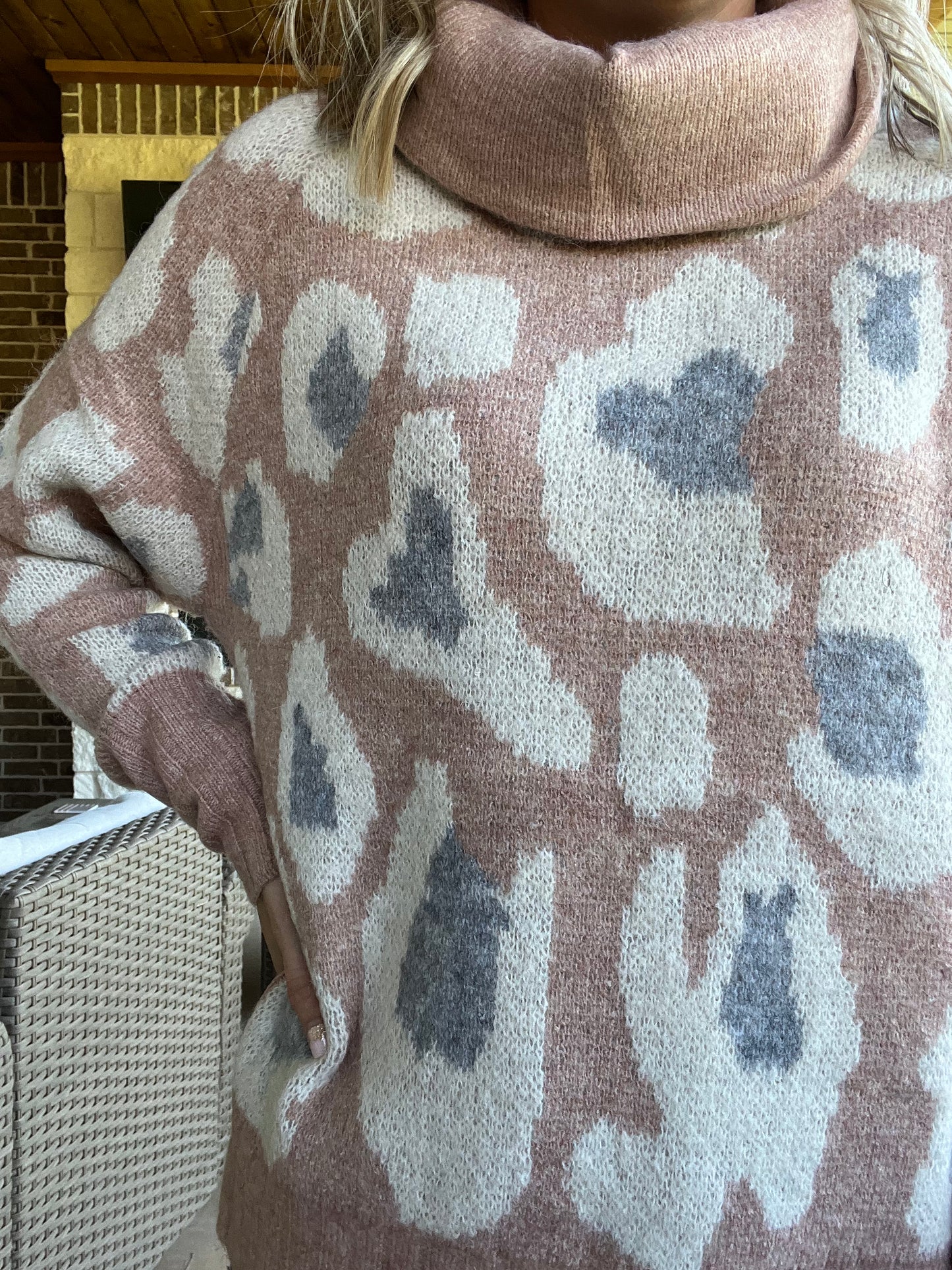 Annie animal sweater- blush